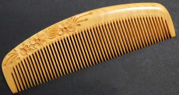 Carved boxwood comb -13.5cm- Sakura